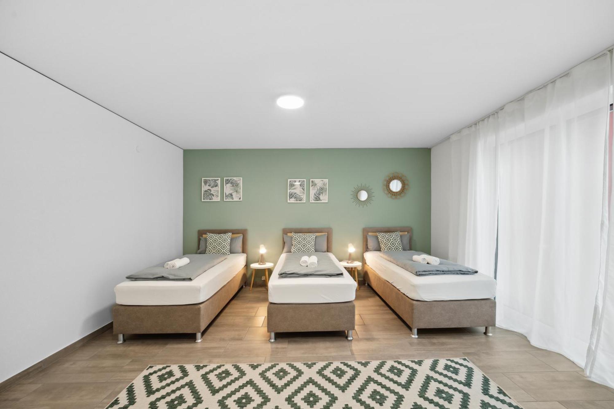 Sali Homes Spacious With Terrace In Center Appartement *
